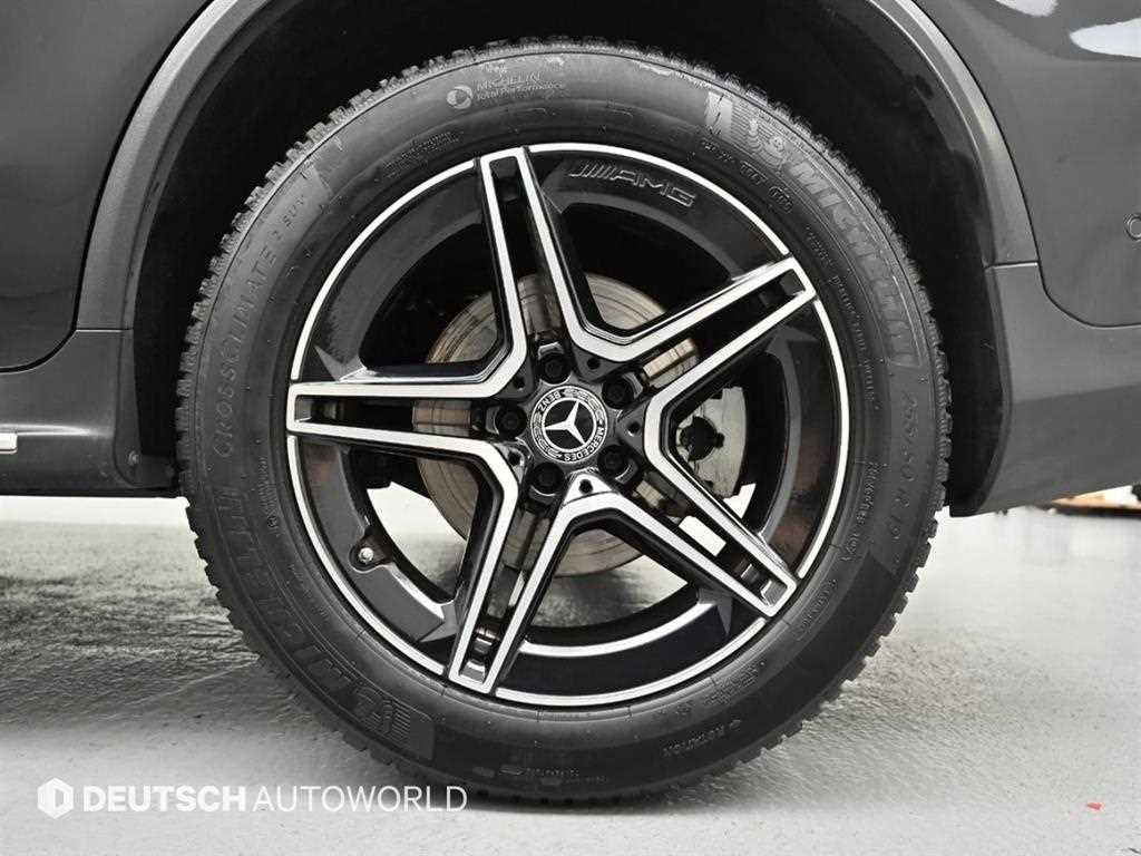 벤츠 GLC 클래스 GLC클래스 X253 GLC 300 4MATIC 쿠페 이미지 5