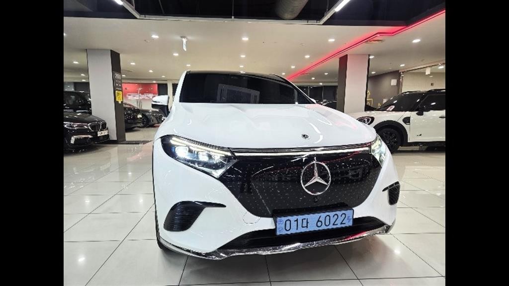 벤츠 EQS EQS SUV X296 EQS 450 4MATIC 이미지 1