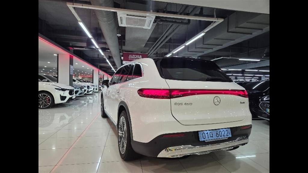 벤츠 EQS EQS SUV X296 EQS 450 4MATIC 이미지 5