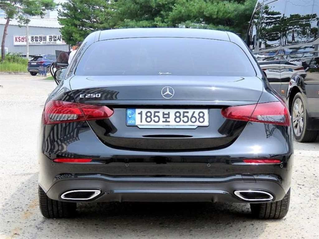 벤츠 E 클래스 E-클래스 W213 E250 AMG Line 이미지 4