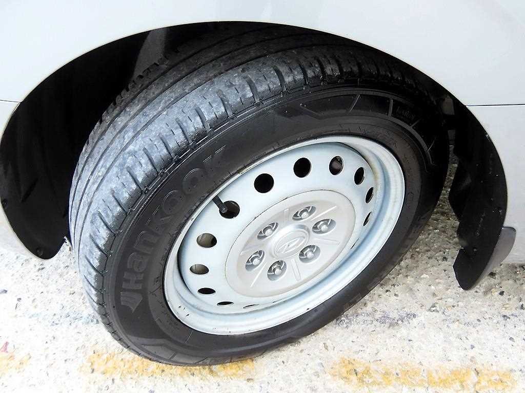 현대 스타리아 2WD 디젤 카고 스마트 3인승 이미지 19