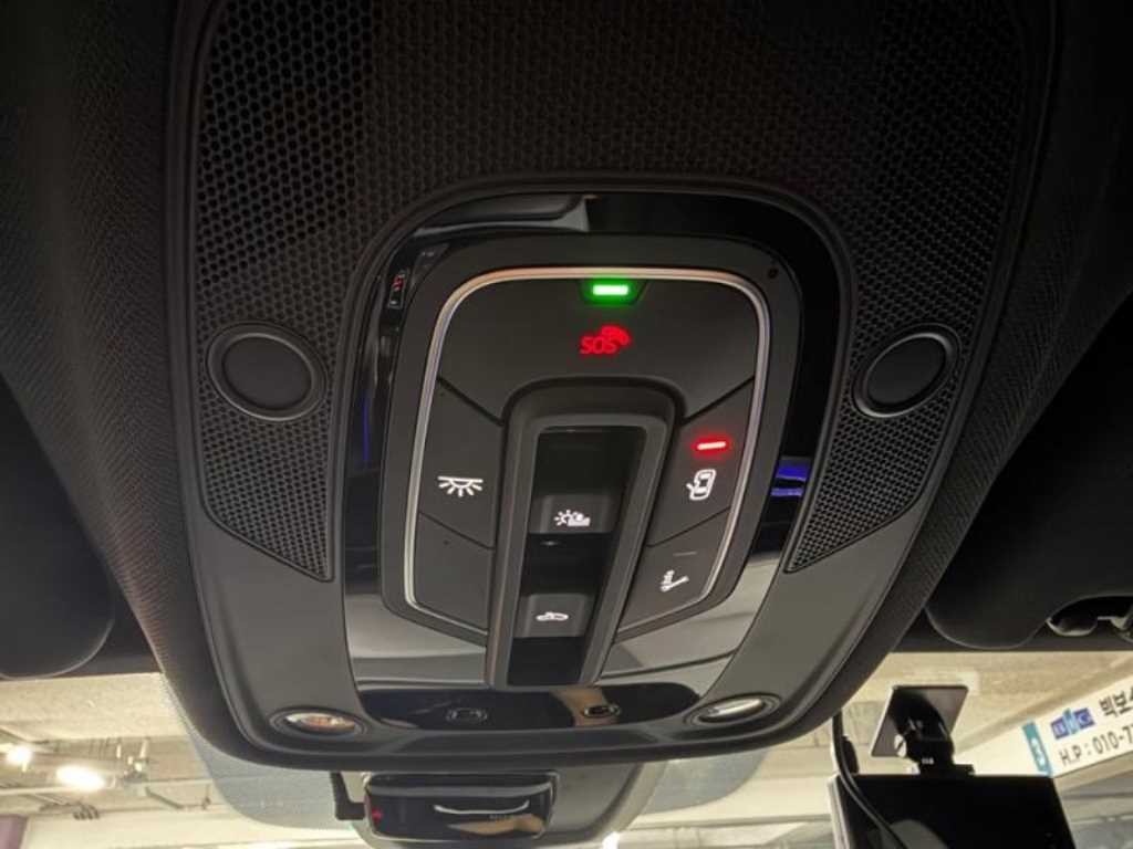 아우디 Q7 Q7 (4M) 55 TFSI 콰트로 프리미엄 이미지 12