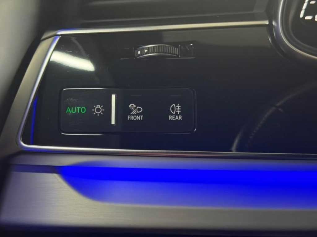 아우디 Q7 Q7 (4M) 55 TFSI 콰트로 프리미엄 이미지 13