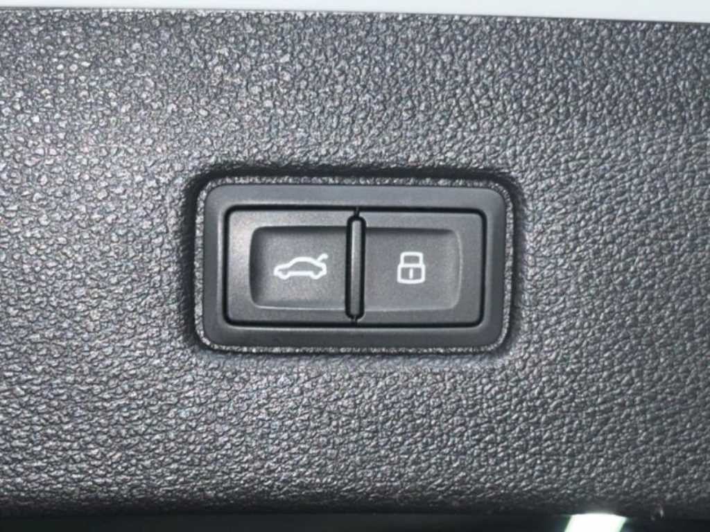 아우디 Q7 Q7 (4M) 55 TFSI 콰트로 프리미엄 이미지 18