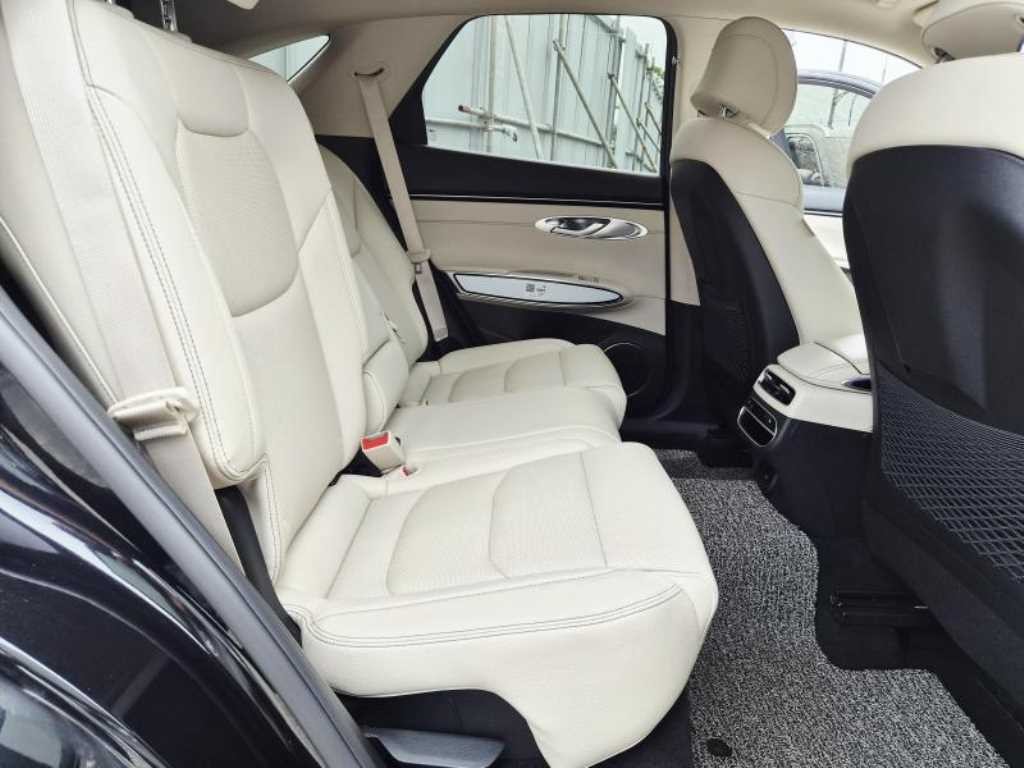 제네시스 GV70 2.5T 가솔린 AWD 이미지 10