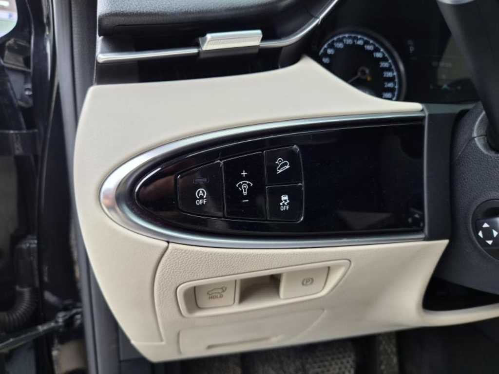 제네시스 GV70 2.5T 가솔린 AWD 이미지 16