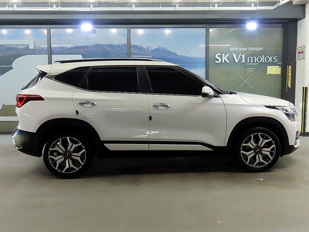 기아 셀토스 가솔린 1.6 터보 2WD 노블레스 이미지 3