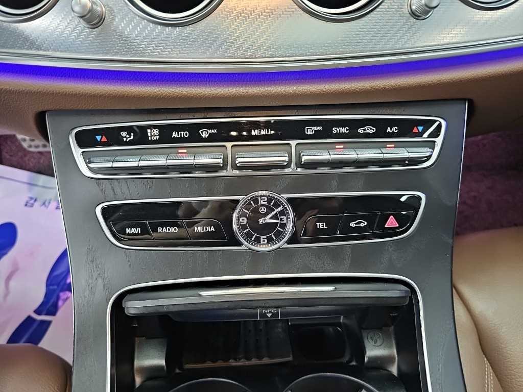 벤츠 E 클래스 E-클래스 W213 E250 아방가르드 이미지 10