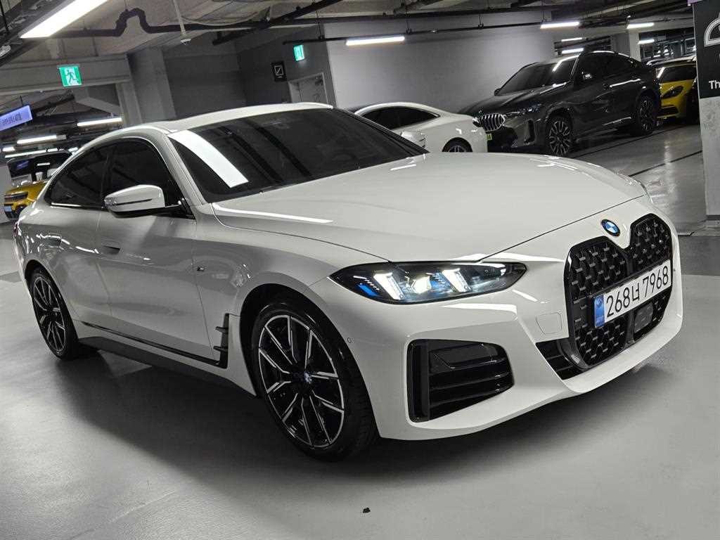 BMW 4시리즈 4시리즈 (G22) 420i 쿠페 M 스포츠 프로 이미지 2