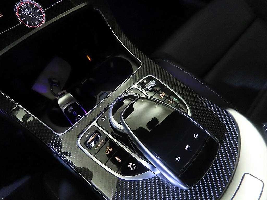 벤츠 C 클래스 C클래스 W205 C63 S AMG 쿠페 이미지 13