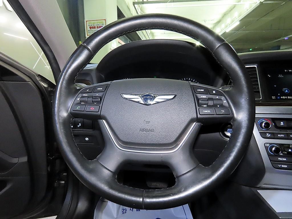 제네시스 G80 3.3 GDI AWD 럭셔리 이미지 8