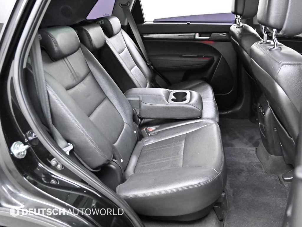 기아 쏘렌토 뉴 쏘렌토 R 2WD 2.0 리미티드 기본형 이미지 12