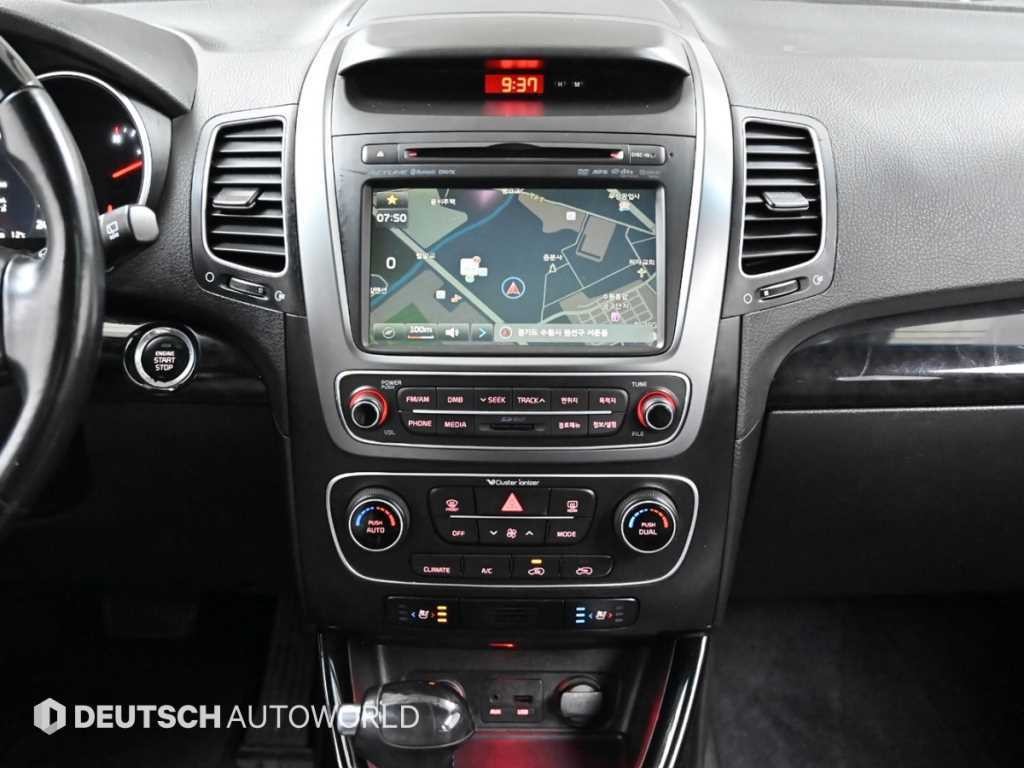 기아 쏘렌토 뉴 쏘렌토 R 2WD 2.0 리미티드 기본형 이미지 14