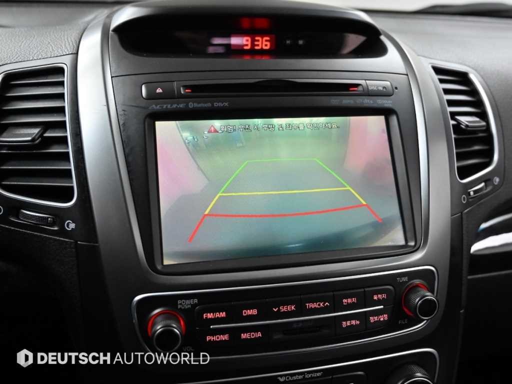 기아 쏘렌토 뉴 쏘렌토 R 2WD 2.0 리미티드 기본형 이미지 15