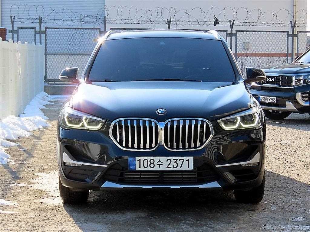 BMW X1 X1 (F48) xDrive 20i xLine 스페셜에디션 이미지 1