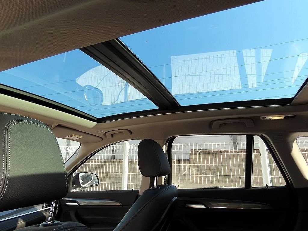 BMW X1 X1 (F48) xDrive 20i xLine 스페셜에디션 이미지 16