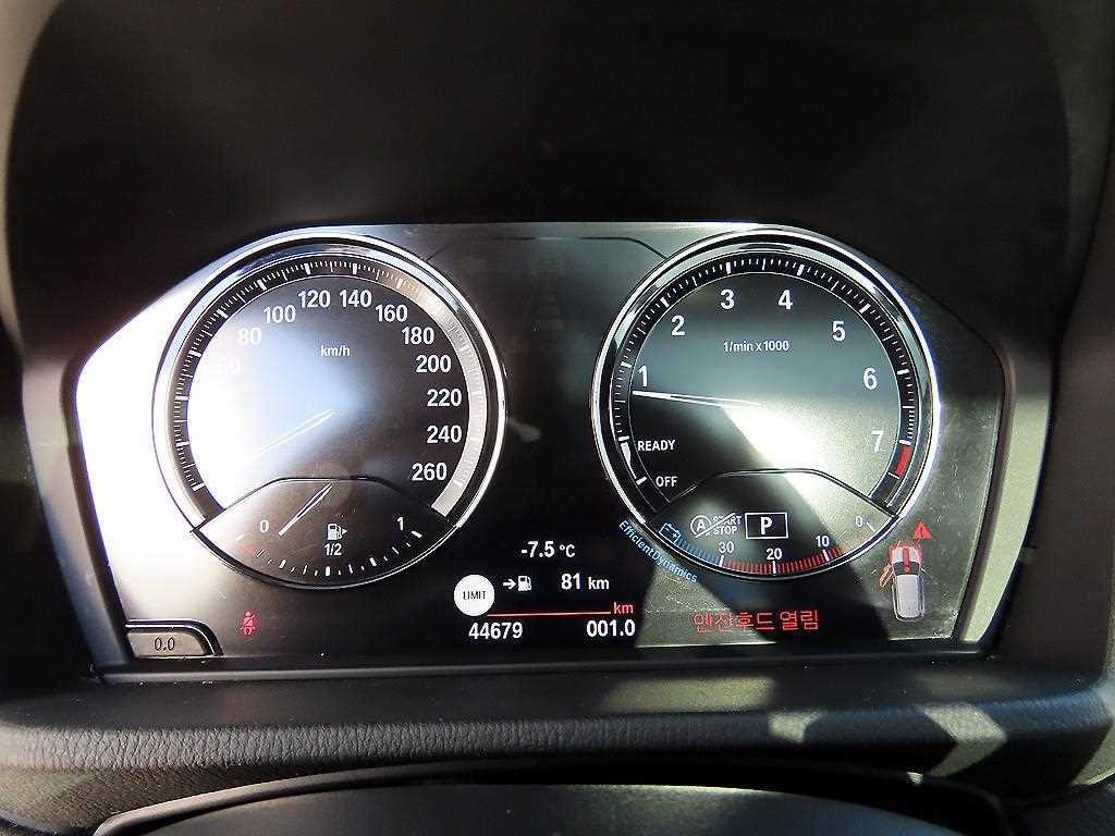BMW X1 X1 (F48) xDrive 20i xLine 스페셜에디션 이미지 9