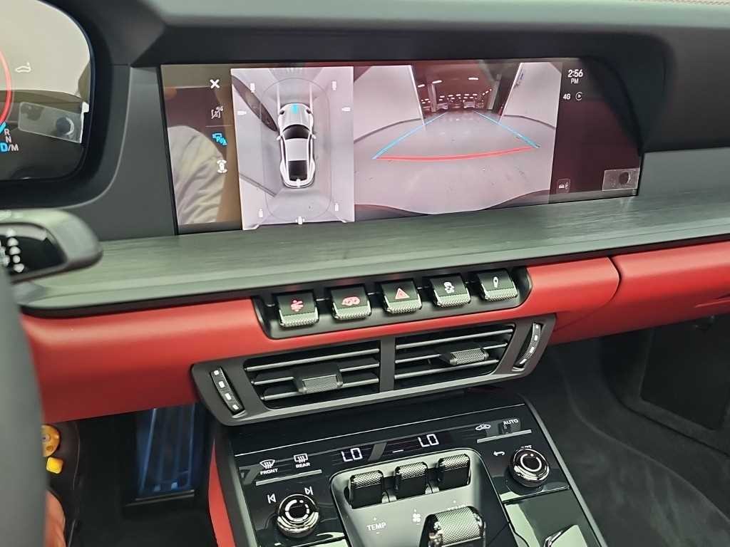 포르쉐 911 911(992) 카레라 4 GTS 이미지 10