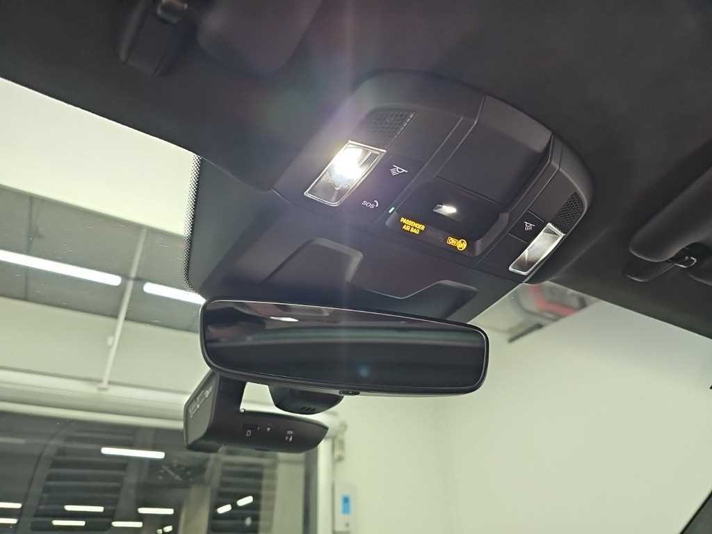 포르쉐 911 911(992) 카레라 4 GTS 이미지 17