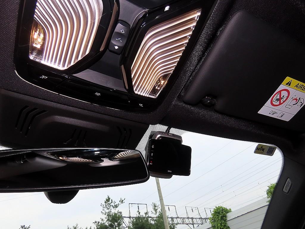 BMW 3시리즈 3시리즈 (G20) 320i M 스포츠 이미지 14