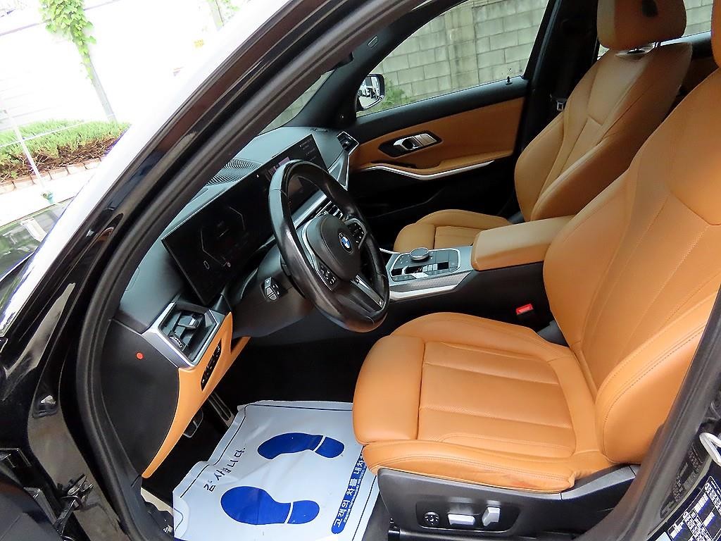 BMW 3시리즈 3시리즈 (G20) 320i M 스포츠 이미지 5