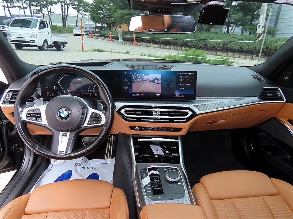 BMW 3시리즈 3시리즈 (G20) 320i M 스포츠 이미지 7