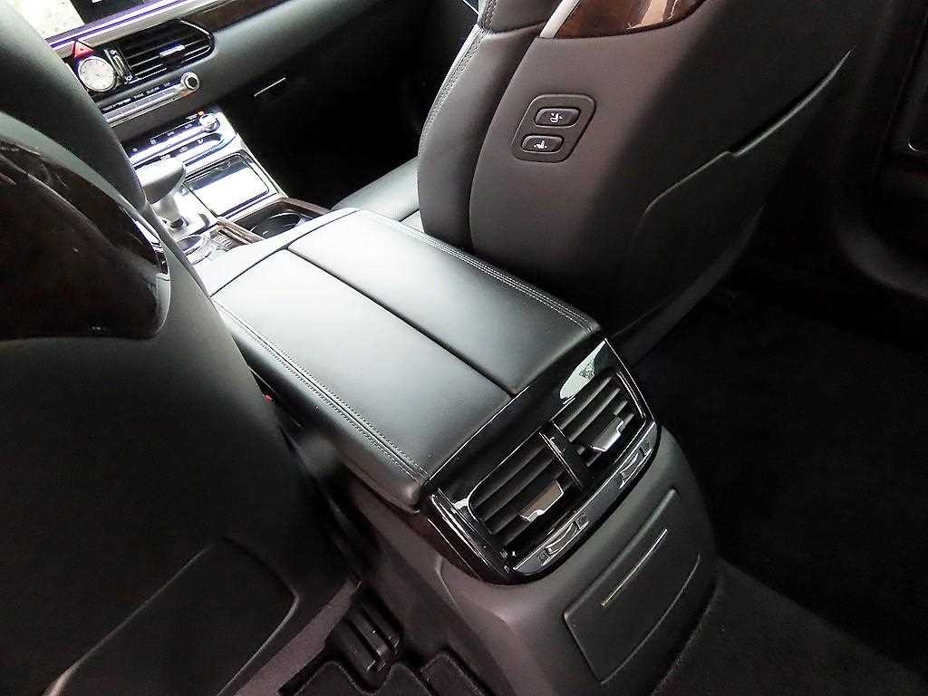 제네시스 EQ900 3.8 GDI AWD 럭셔리 이미지 17
