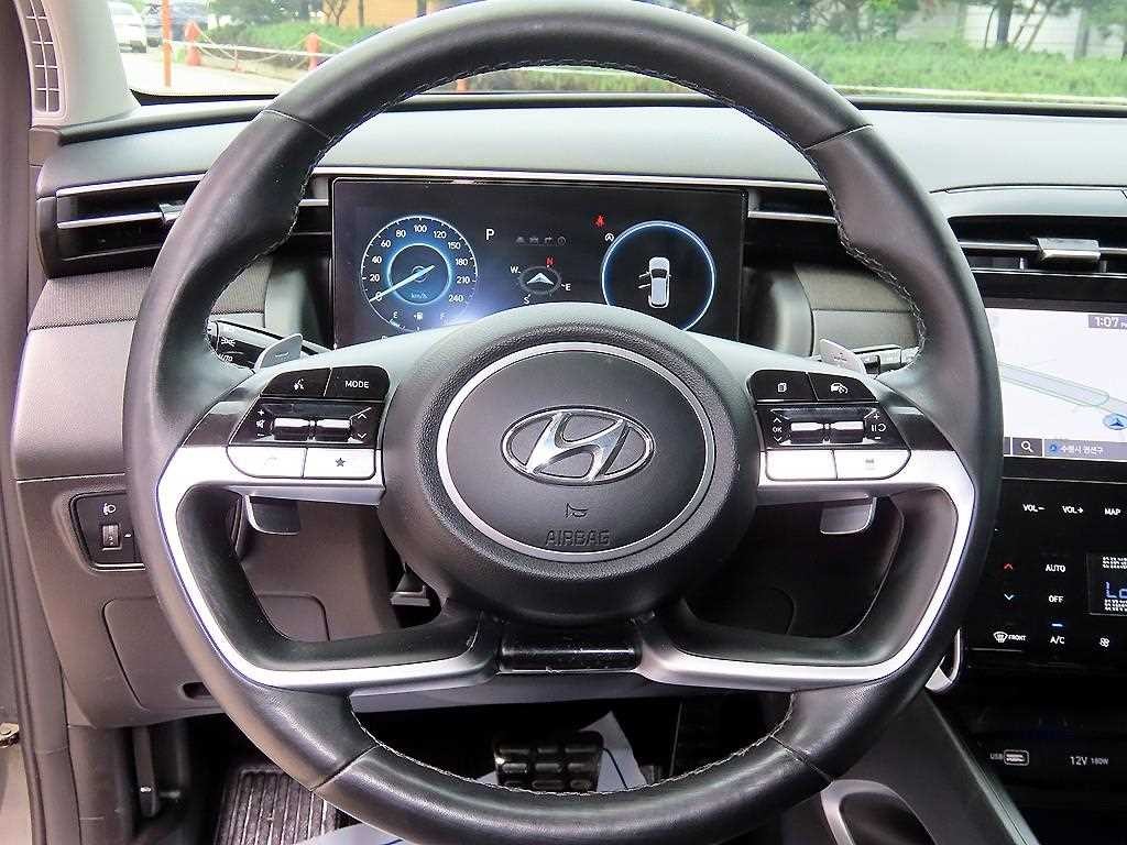 현대 투싼 투싼 (NX4) 가솔린 1.6 터보 2WD 인스퍼레이션 이미지 8