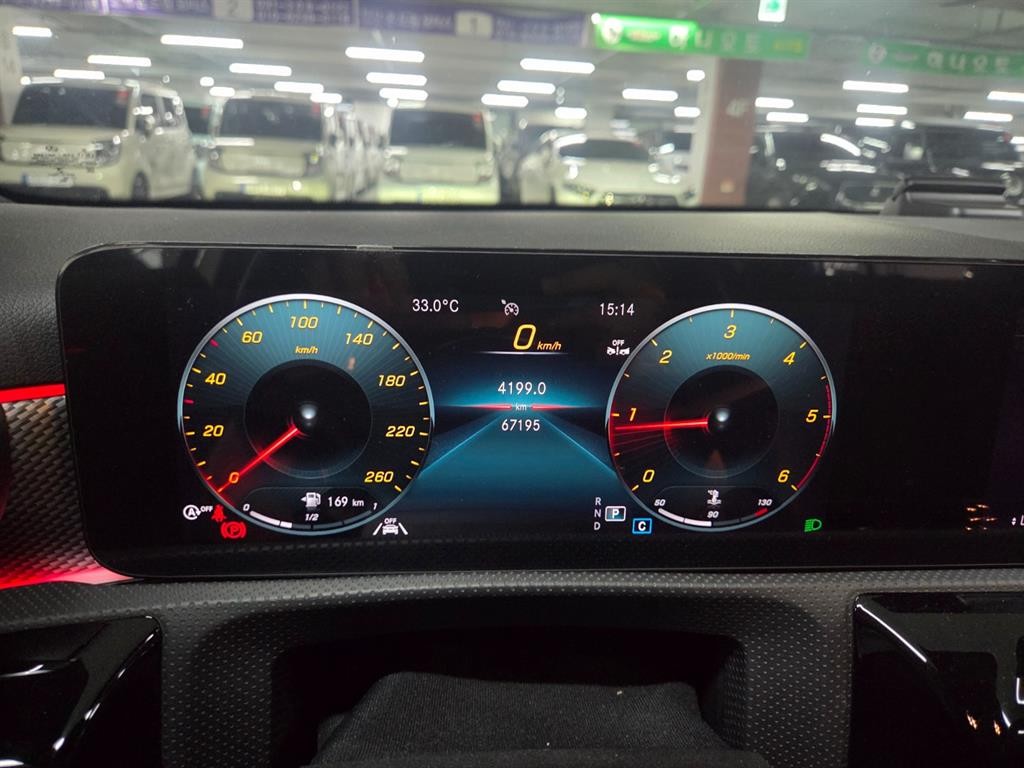벤츠 A 클래스 A클래스 W177 A200d 세단 이미지 11