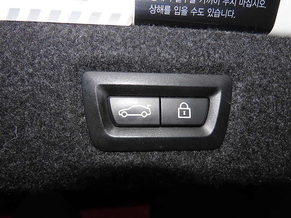 BMW 5시리즈 5시리즈 (G30) 530i xDrive M 스포츠 플러스 이미지 15