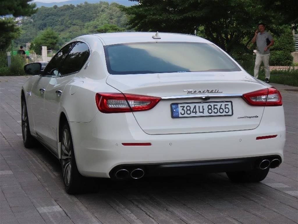 마세라티 콰트로포르테 3.0 V6 이미지 4