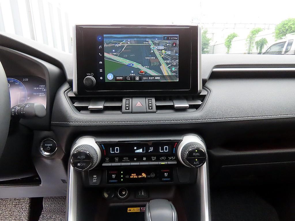 토요타 라브4 RAV4(5세대) 2.5 4WD 하이브리드 LTD 이미지 12