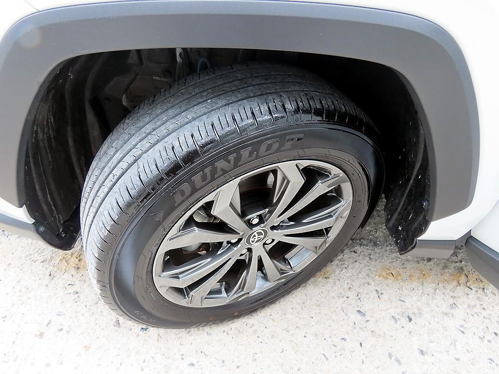 토요타 라브4 RAV4(5세대) 2.5 4WD 하이브리드 LTD 이미지 20