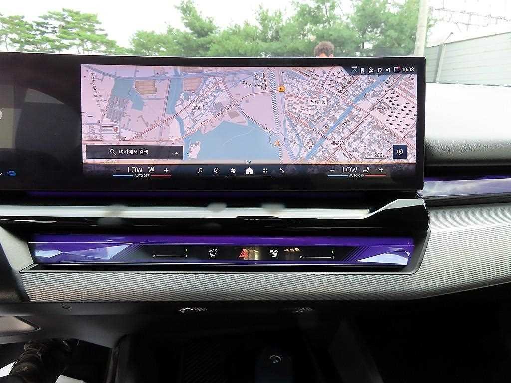 BMW 5시리즈 5시리즈 (G60) 530e xDrive M 스포츠 프로 이미지 13