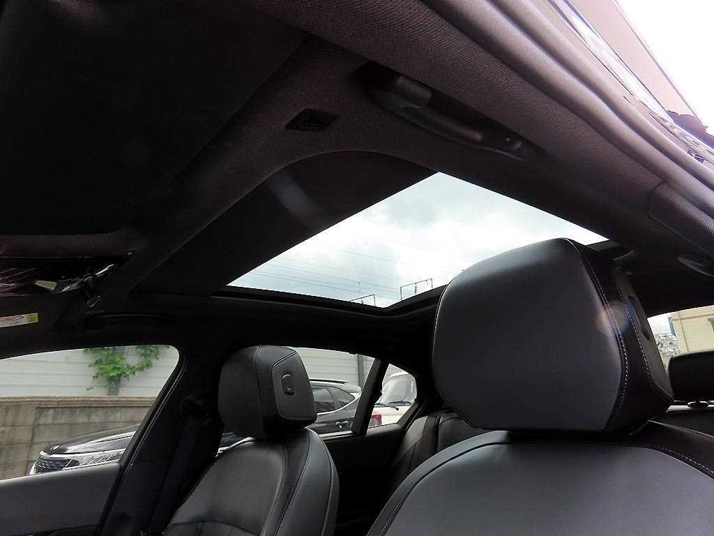 BMW 5시리즈 5시리즈 (G60) 530e xDrive M 스포츠 프로 이미지 17