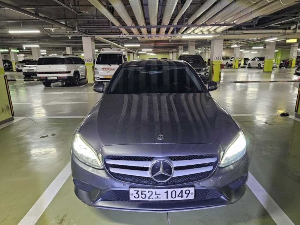 벤츠 C 클래스 C클래스 W205 C200 이미지 1
