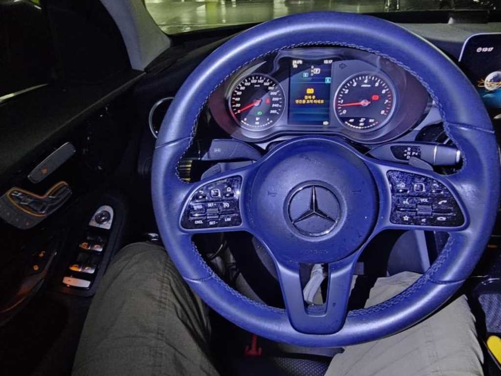 벤츠 C 클래스 C클래스 W205 C200 이미지 6