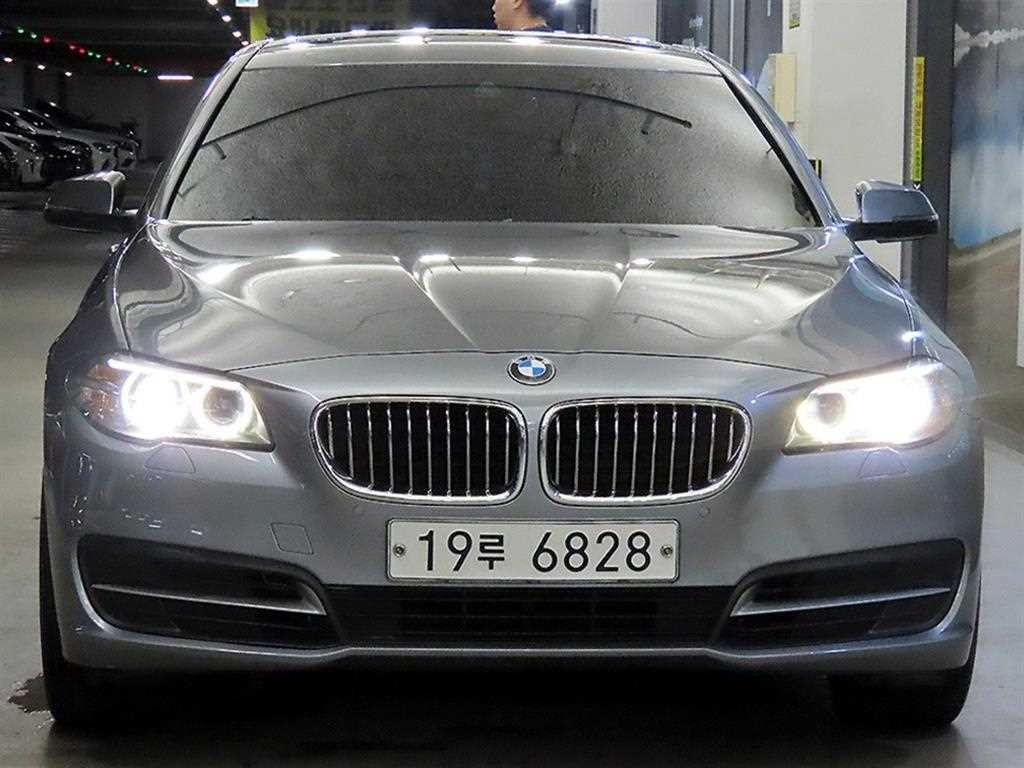 BMW 5시리즈 5시리즈 (F10) 528i xDrive 이미지 2