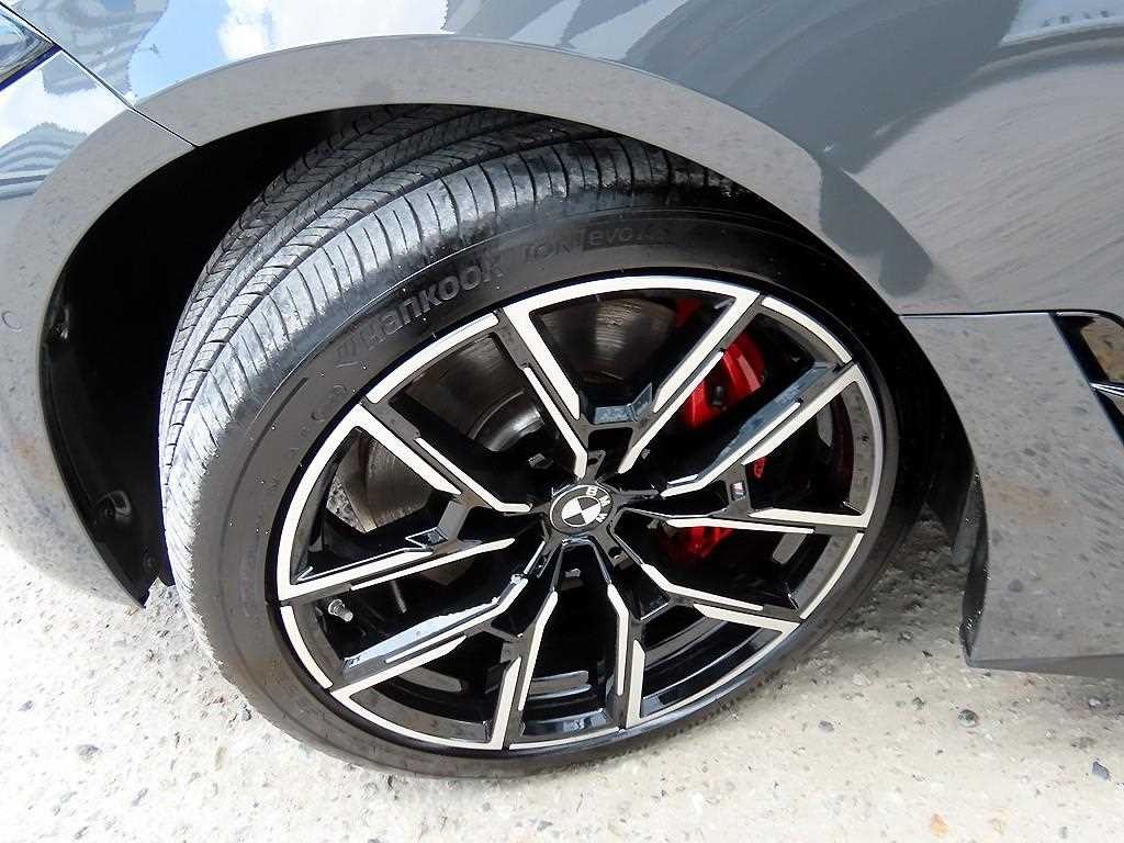 BMW i4 M50 프로 이미지 20