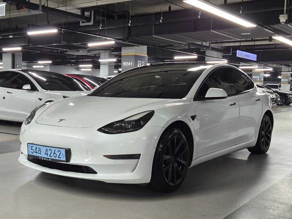 테슬라 모델 3 롱 레인지 이미지 2