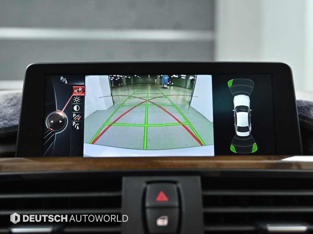 BMW 3시리즈 3시리즈 (F30) 320d 이미지 15