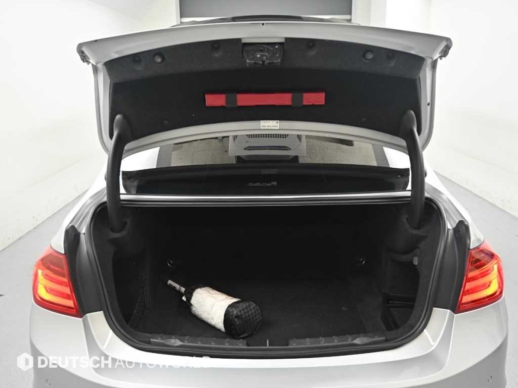 BMW 3시리즈 3시리즈 (F30) 320d 이미지 19