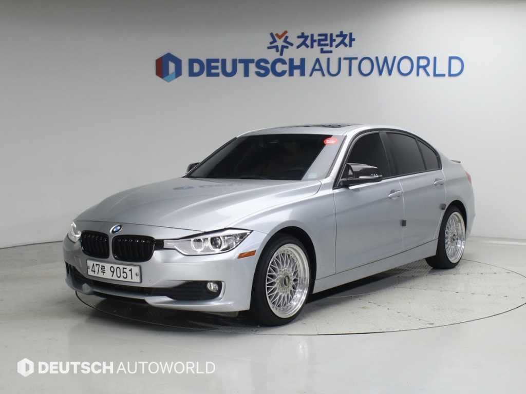 BMW 3시리즈 3시리즈 (F30) 320d 이미지 2