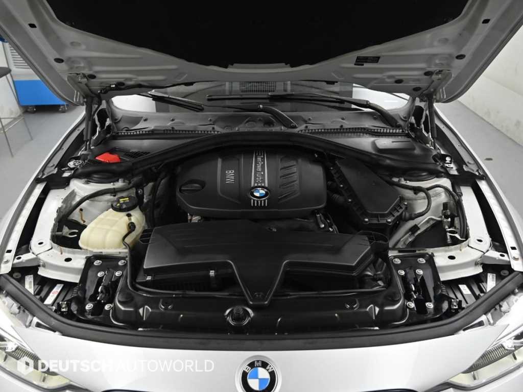 BMW 3시리즈 3시리즈 (F30) 320d 이미지 7