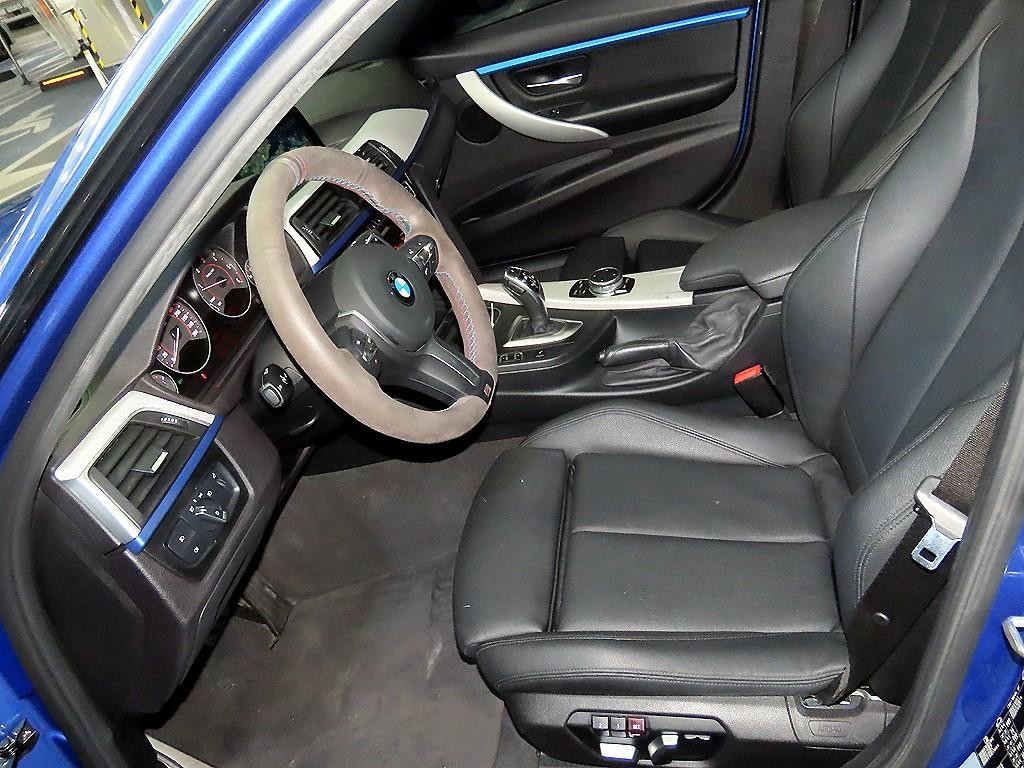 BMW 3시리즈 3시리즈 (F30) 320d M 스포츠 이미지 6