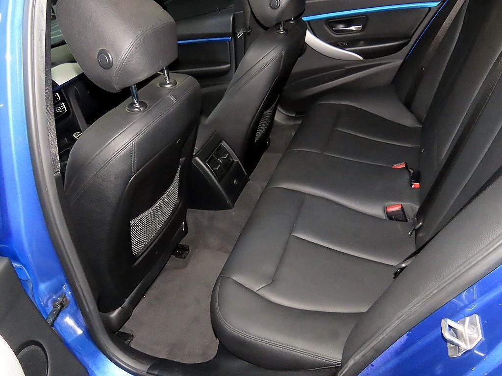 BMW 3시리즈 3시리즈 (F30) 320d M 스포츠 이미지 7