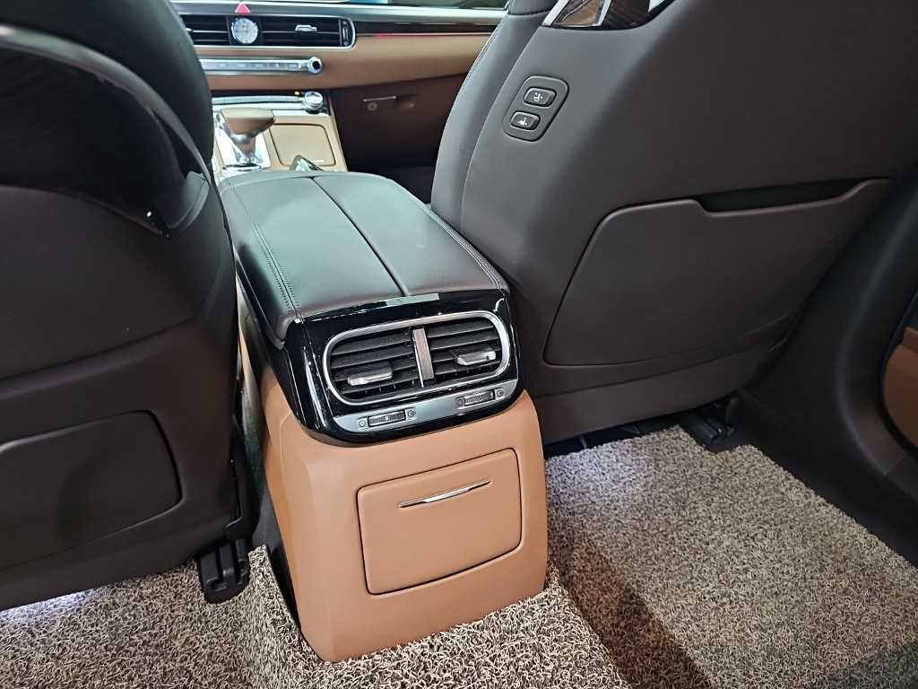 제네시스 G90 3.8 GDI AWD 프리미엄 럭셔리 이미지 13