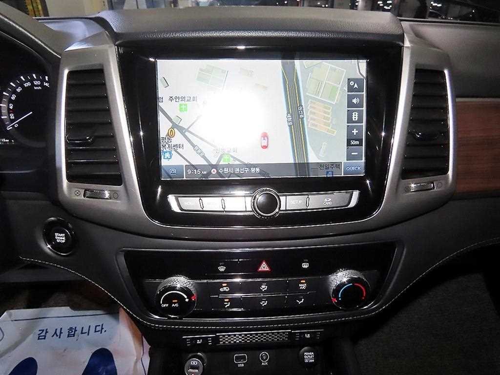 KG모빌리티(쌍용) 렉스턴 G4렉스턴 디젤 2.2 4WD 유라시아 에디션 이미지 11