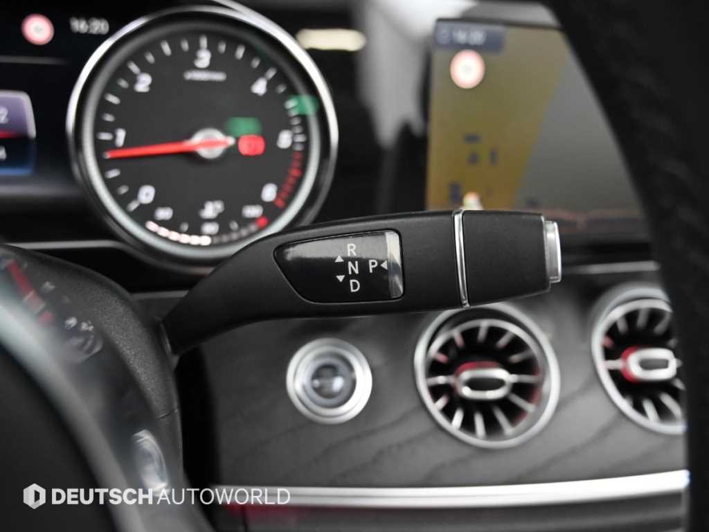 벤츠 E 클래스 E-클래스 W213 E220d 카브리올레 이미지 9