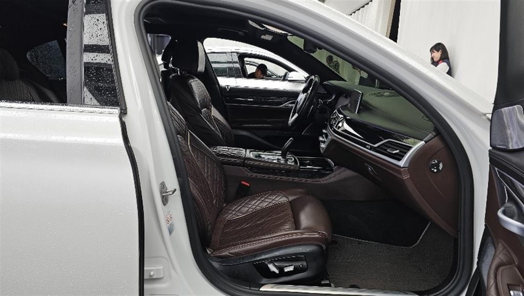 BMW 7시리즈 7시리즈 (G11) 730Ld xDrive M 스포츠 이미지 11